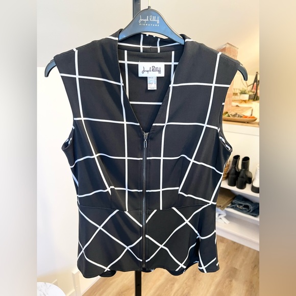 Joseph Ribkoff Stretchy Vest Worn Once Perfect Condition - Picture 1 of 1